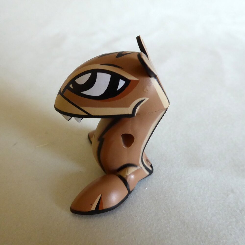 NEW 2007 KIDROBOT FINDERS KEEPERS SHERMIN SQUIRREL 2/20 DESIGNER VINYL FIGURE - Picture 4 of 15
